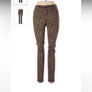 Levi’s Leopard High Rise Skinny Jeans
